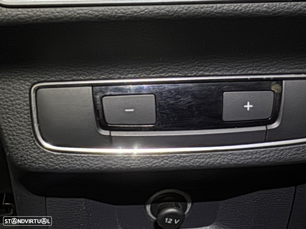 Audi Q5 2.0 TDi quattro S-line S-tronic - 39