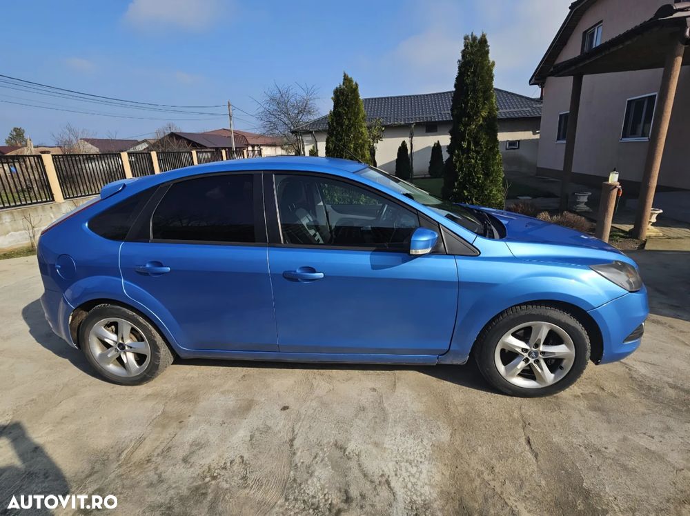 Ford Focus 1.6 TDCI DPF Titanium - 2