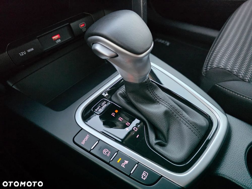 Kia XCeed 1.5 T-GDI M DCT - 11