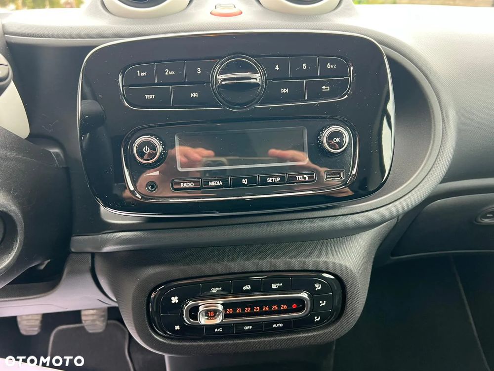 Smart Fortwo coupe BRABUS edition asphaltgold - 24