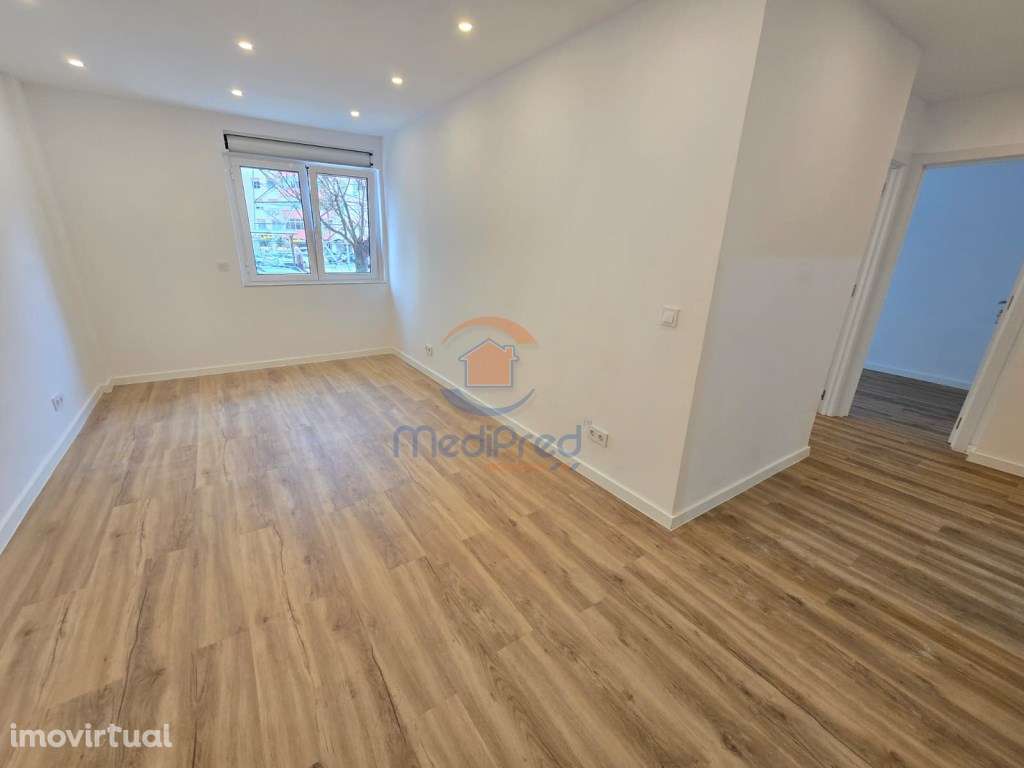 Apartamento T2 Remodelado | Quinta do Mendes, Odivelas - Grande imagem: 3/18