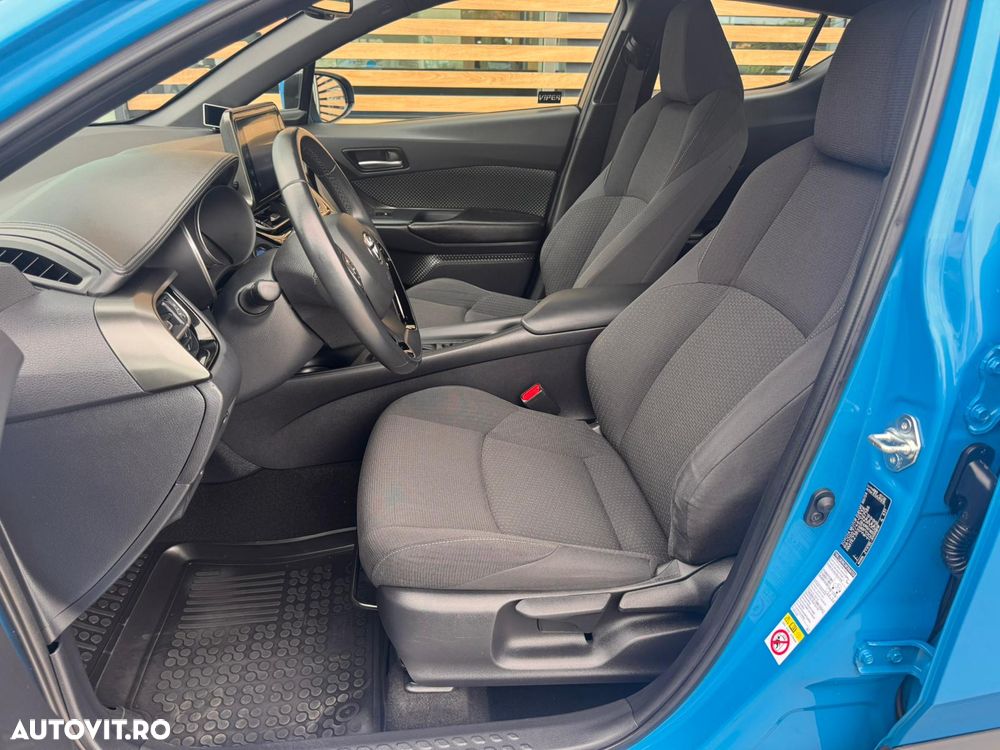 Toyota C-HR 1.8 HSD 122 CP 4x2 CVT Cult - 8