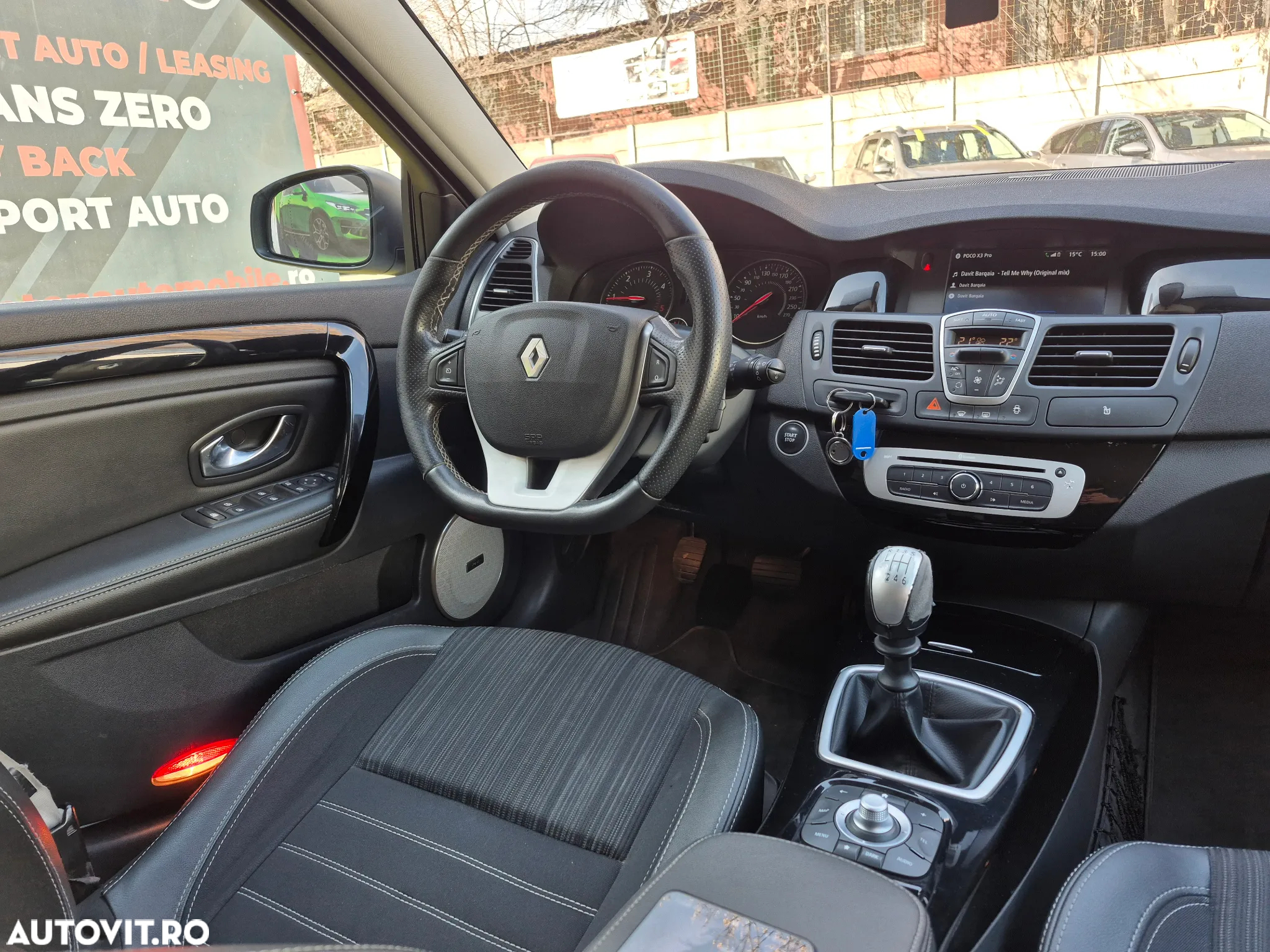 Renault Laguna Grandtour dCi 175 FAP Aut. Bose Edition - 15
