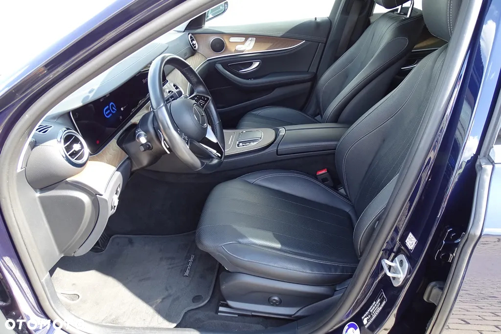 Mercedes-Benz Klasa E 300 de T 9G-TRONIC Avantgarde - 17