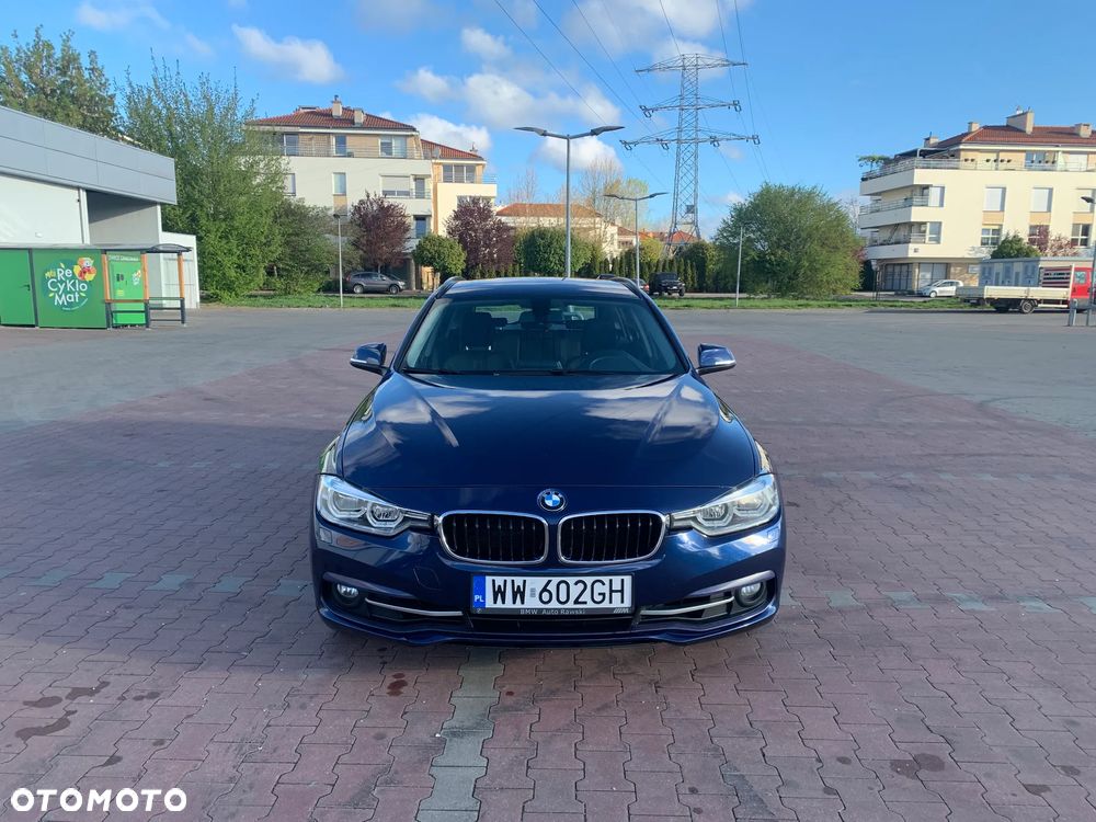 BMW Seria 3 320i xDrive Sport Line - 2