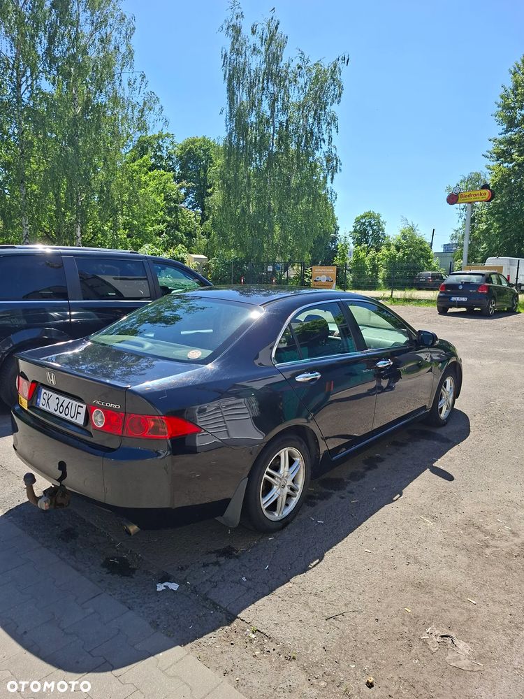 Honda Accord 2.0 i Comfort - 2