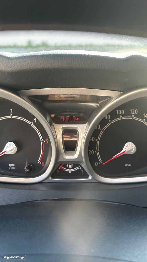 Ford Fiesta 1.4 TDCI Trend - 12