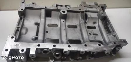 MISKA OLEJOWA KARTER CITROEN PEUGEOT 2,2 TDCI 2,2 HDI_EURO 5_FOMOCO - 1