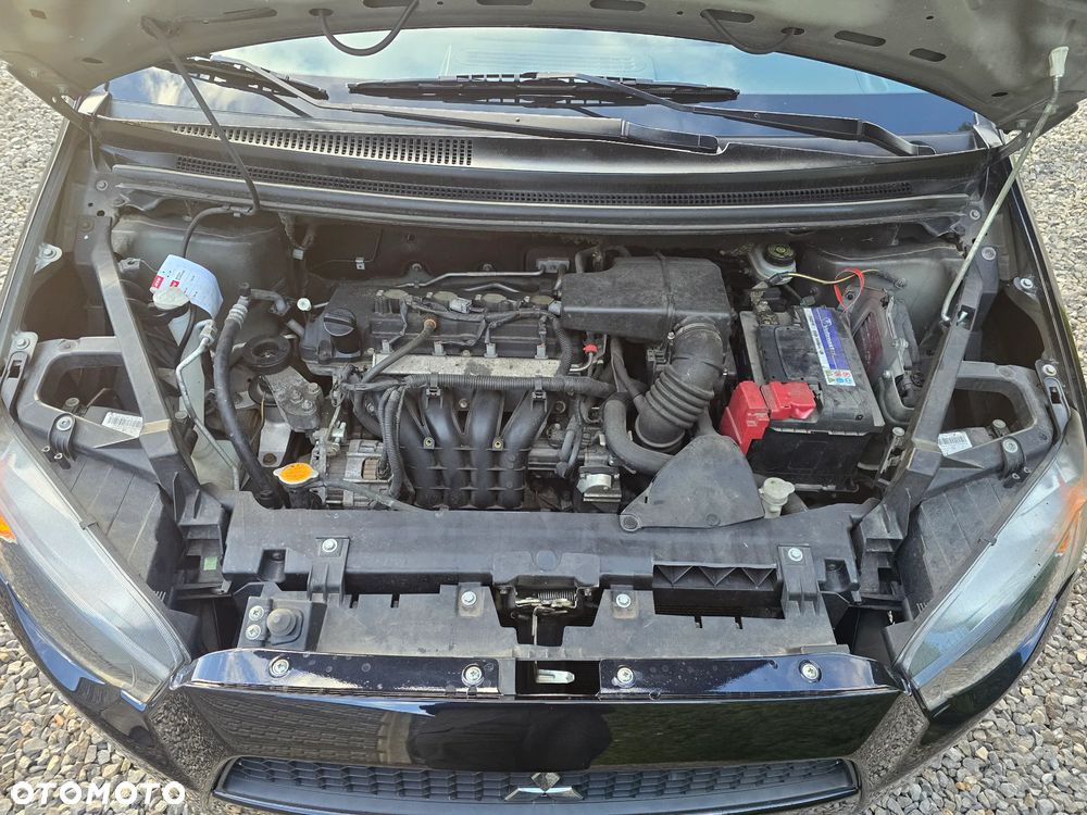 Mitsubishi Colt - 23