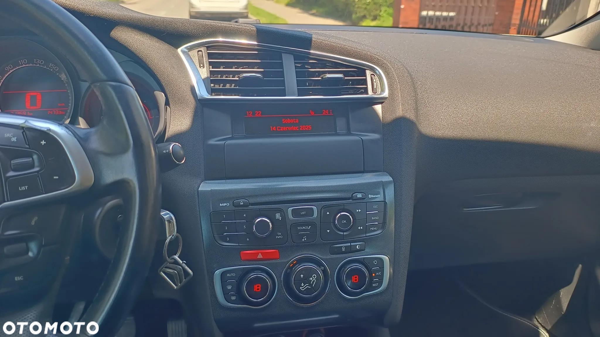 Citroën C4 e-HDi 110 Exclusive - 21