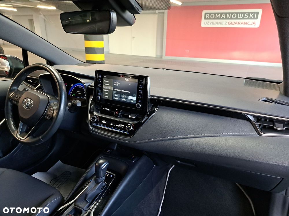 Toyota Corolla 1.8 Hybrid Comfort - 12