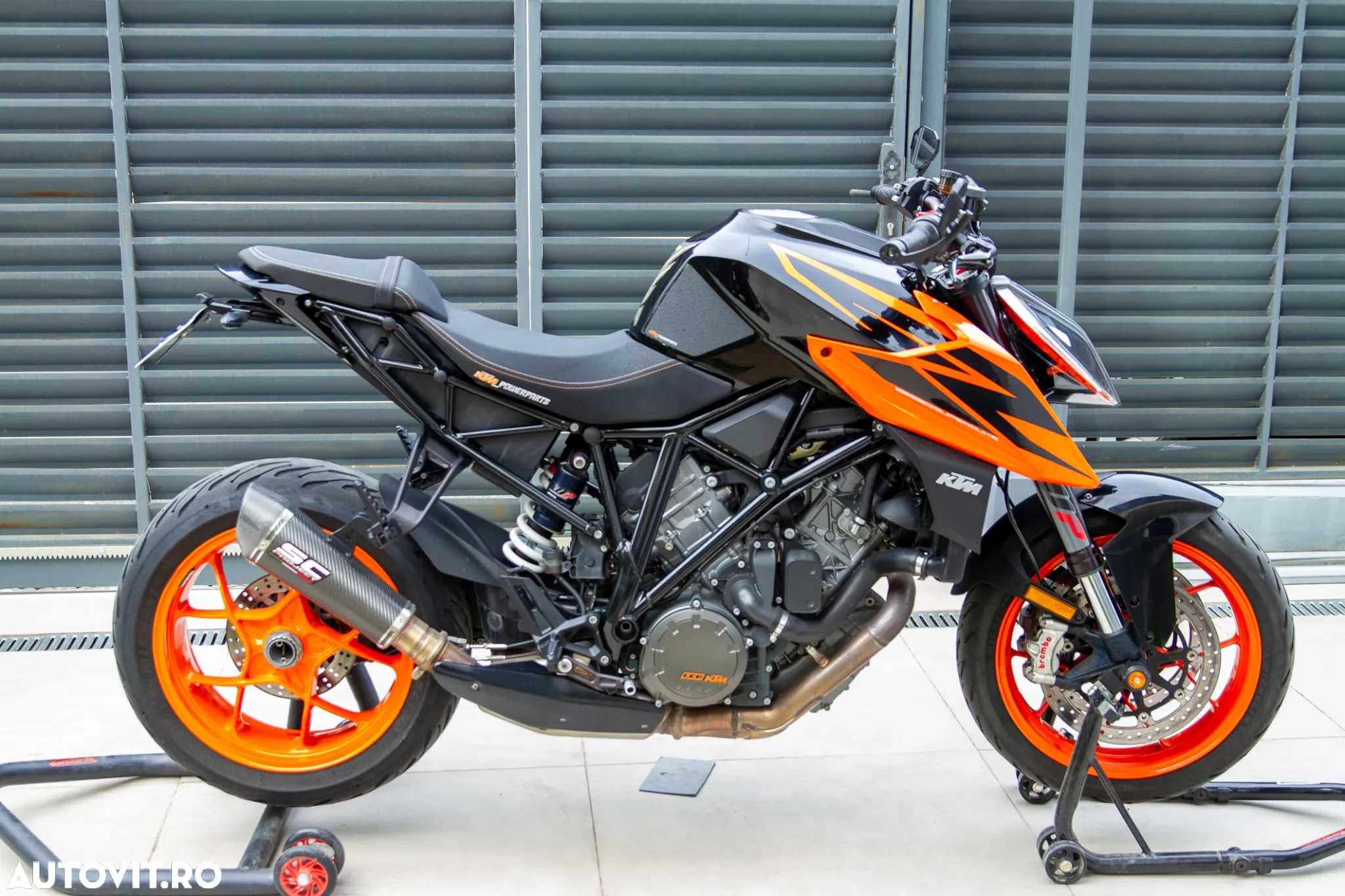 KTM 1290 Super Duke R - 2