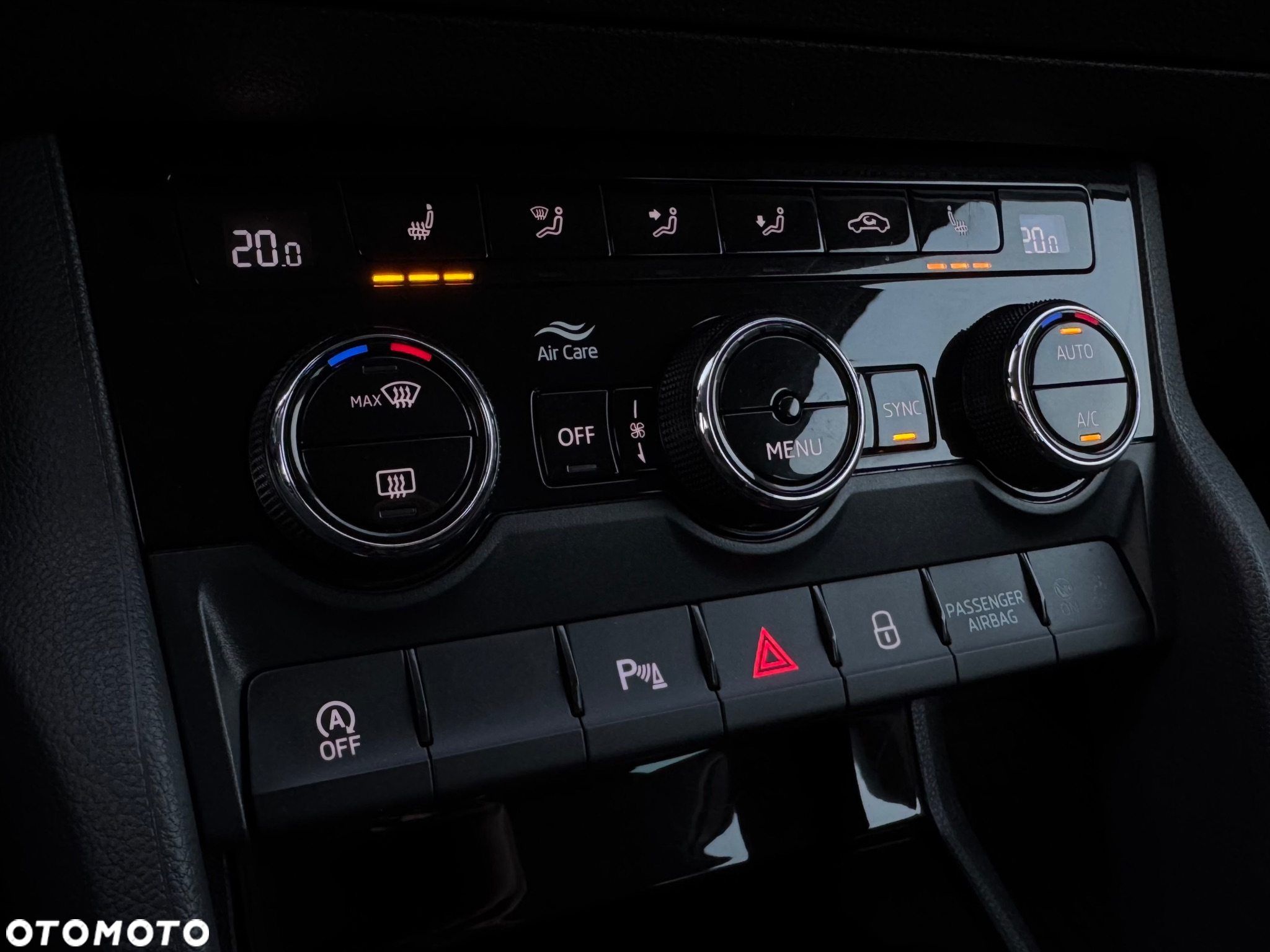 Skoda Karoq 1.5 TSI Sportline - 20
