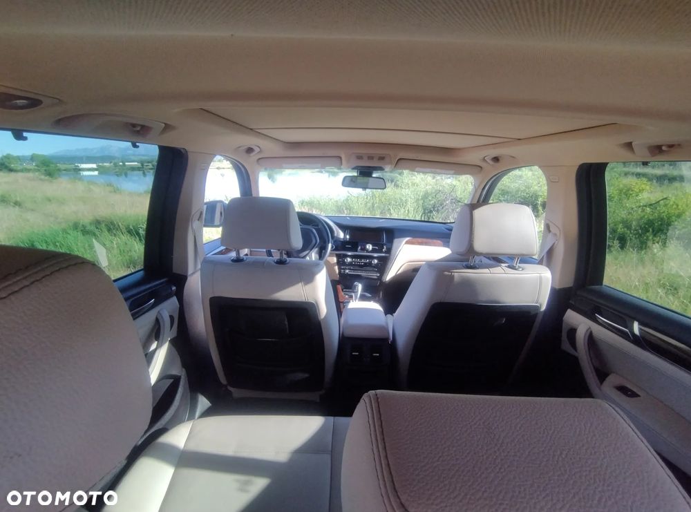 BMW X3 xDrive28i - 21