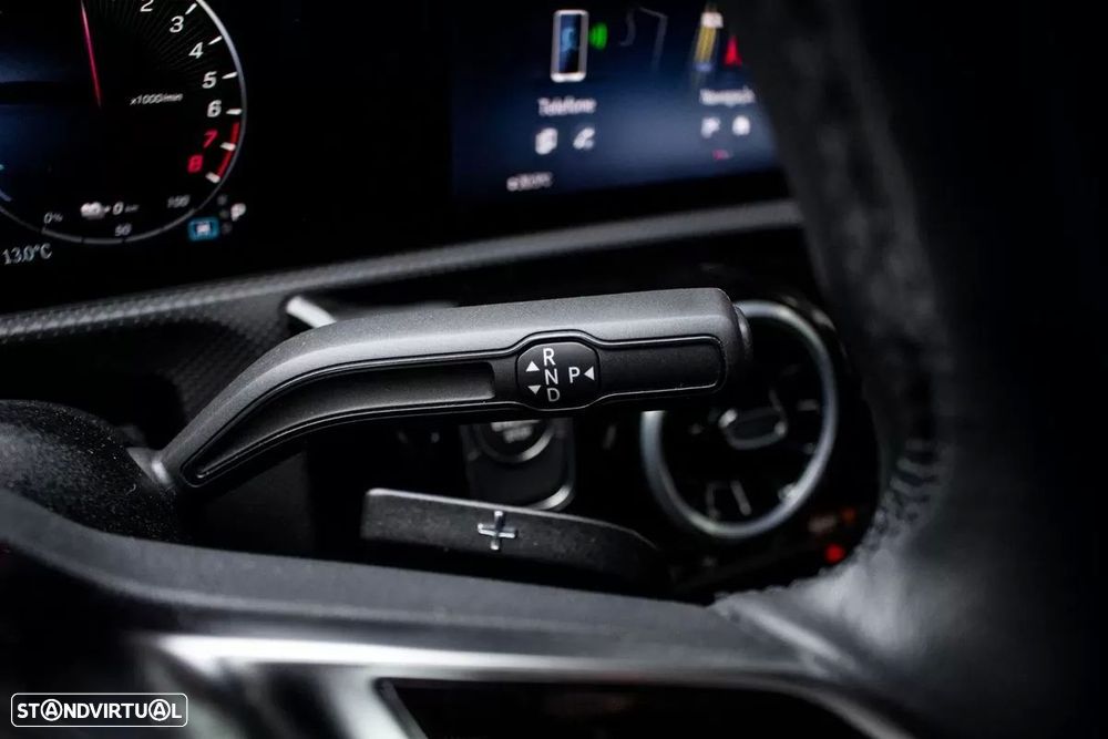 Mercedes-Benz A 250 e - 17