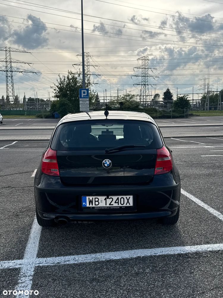 BMW Seria 1 116i - 13