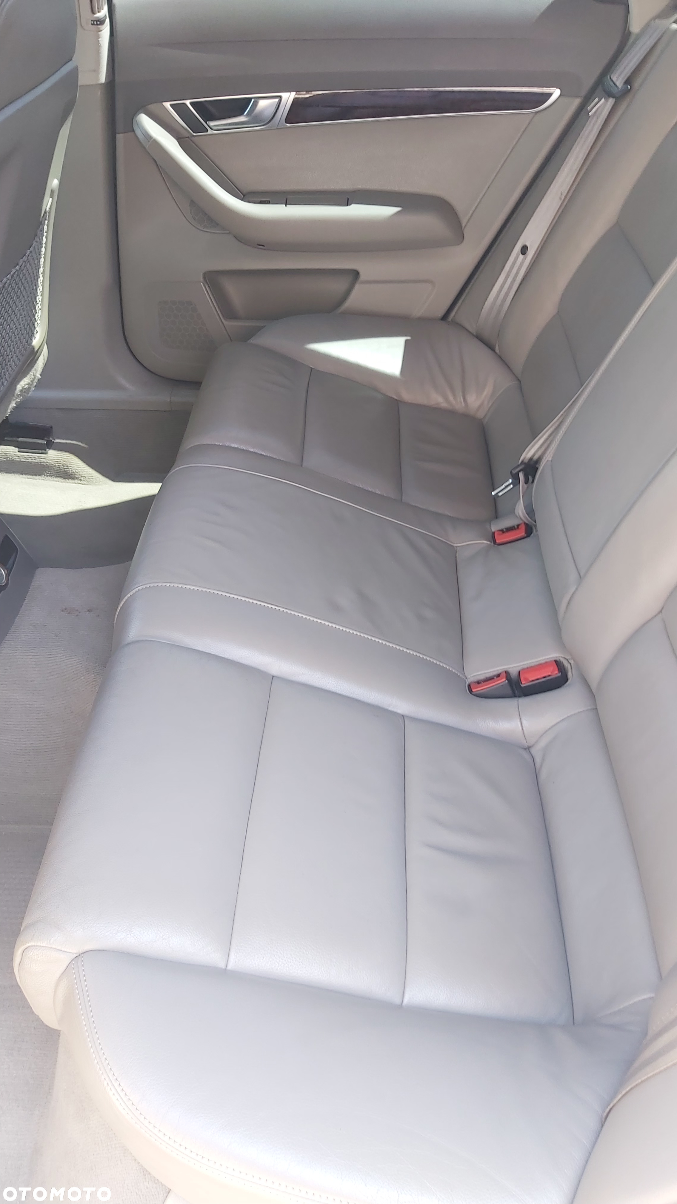 Audi A6 Avant 3.2 FSI tiptronic quattro - 27