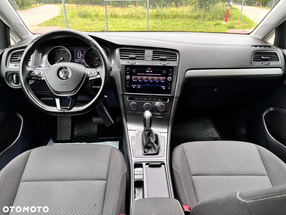 Volkswagen Golf 1.6 BlueTDI DSG Trendline - 20