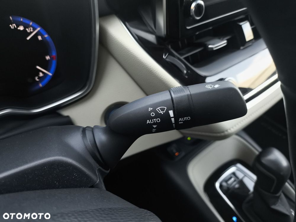 Toyota Corolla 1.8 Hybrid Executive - 27