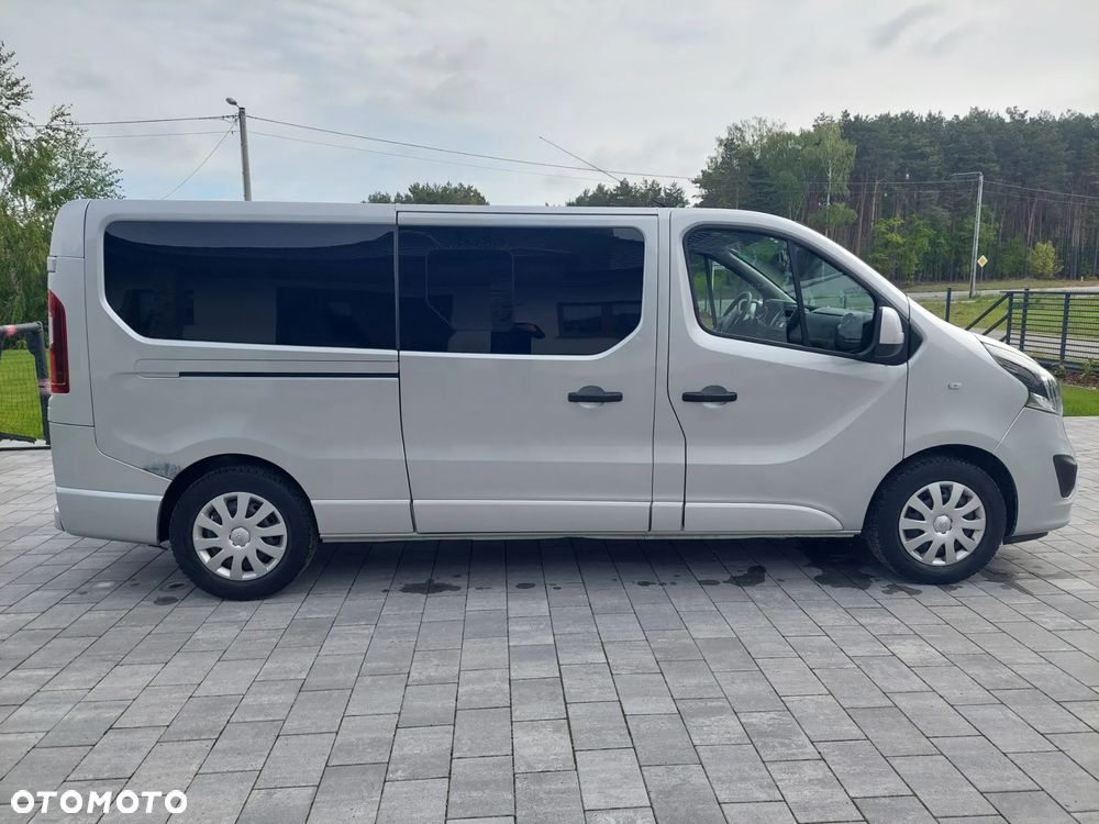 Opel Vivaro L2H1 2.9t Elegance - 8
