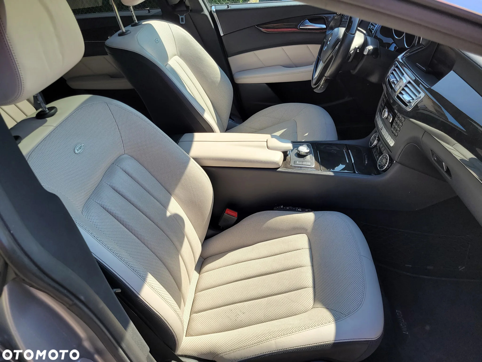 Mercedes-Benz CLS Shooting Brake 350 CDI 4Matic 7G-TRONIC - 24
