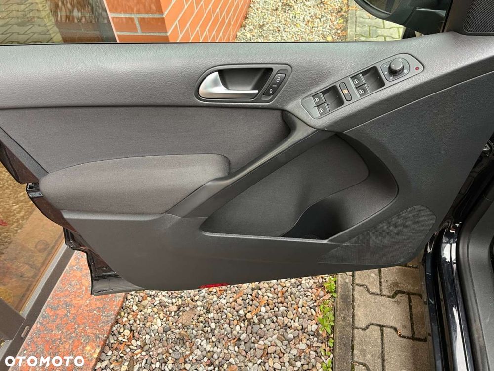 Volkswagen Tiguan 2.0 TDI SCR BlueMotion Technology Sport & Style - 15