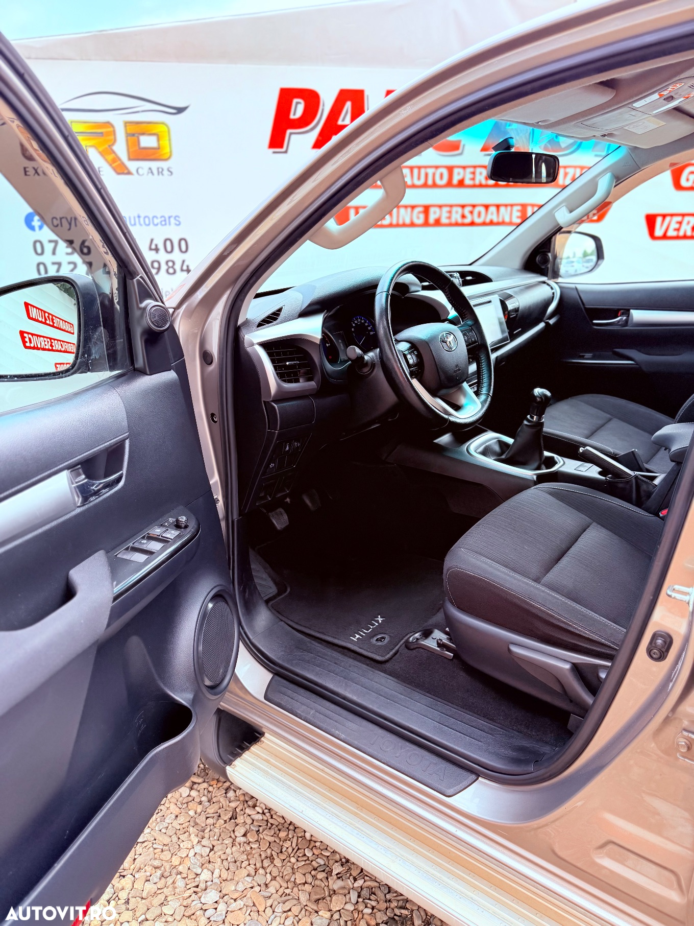 Toyota Hilux 2.4D 150CP 4x4 Double Cab 6MT Comfort - 9