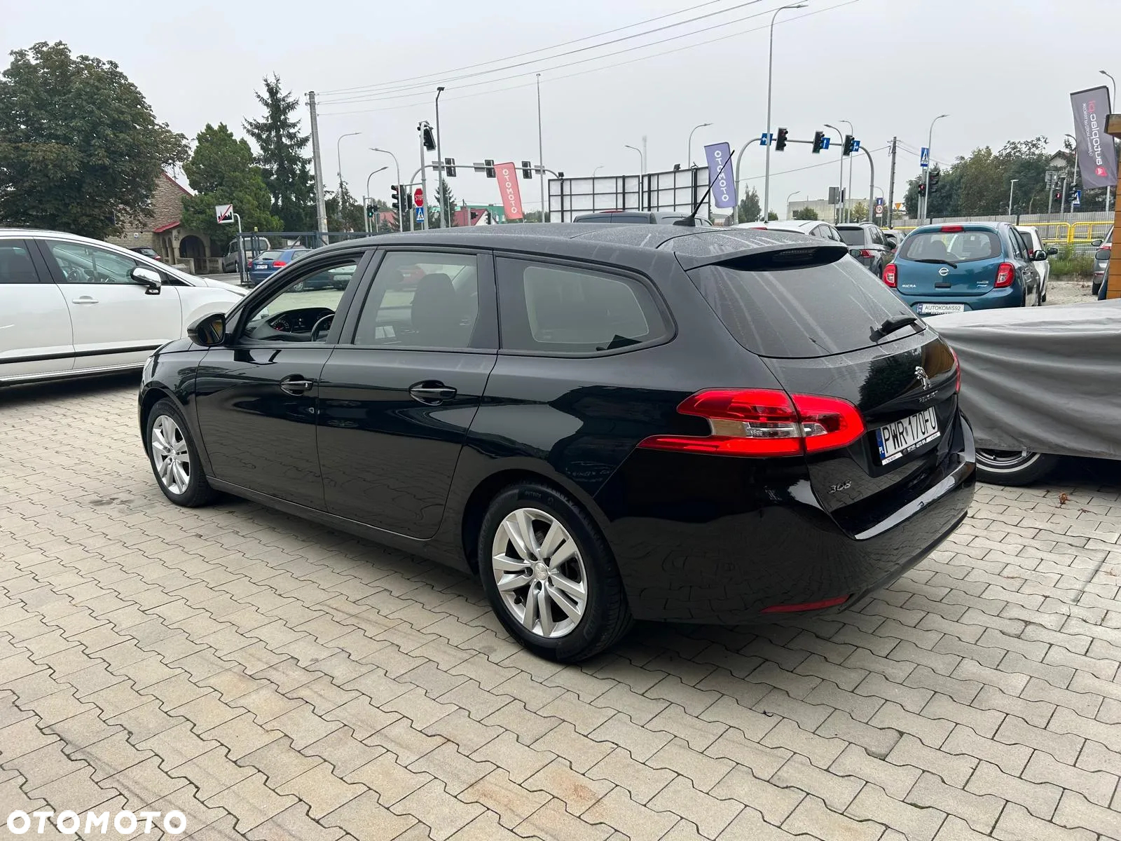 Peugeot 308 1.5 BlueHDi Allure S&S EAT6 - 10