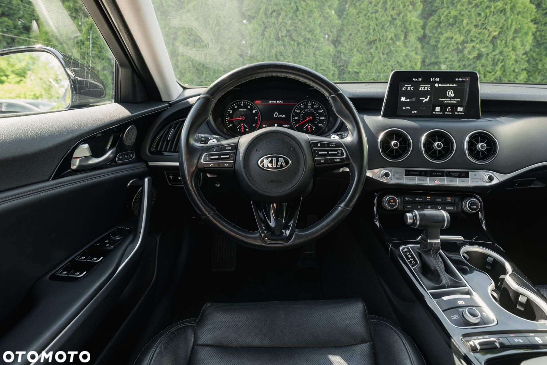 Kia Stinger - 11