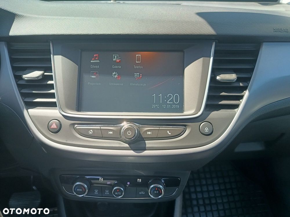 Opel Crossland X 1.2 T Enjoy S&S - 11