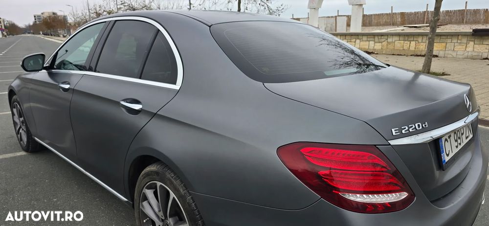 Mercedes-Benz E 220 d 9G-TRONIC Exclusive - 15