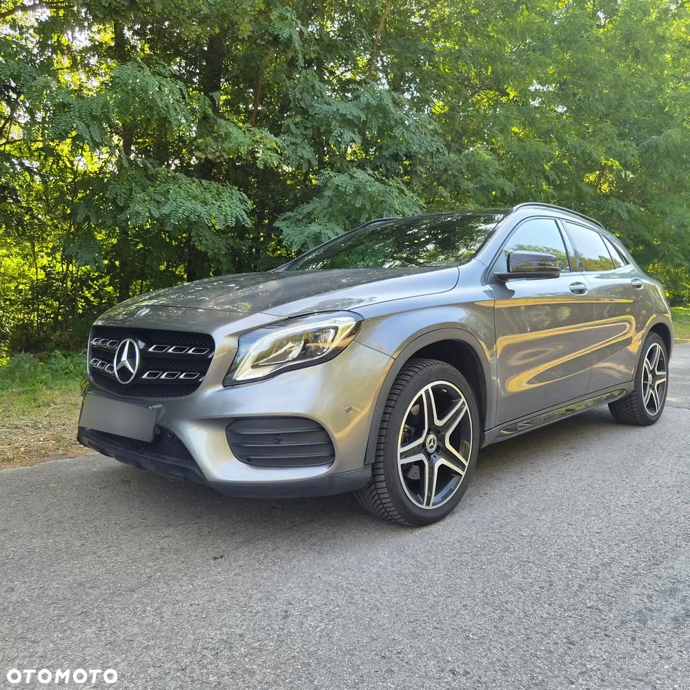 Mercedes-Benz GLA 220 4-Matic - 3