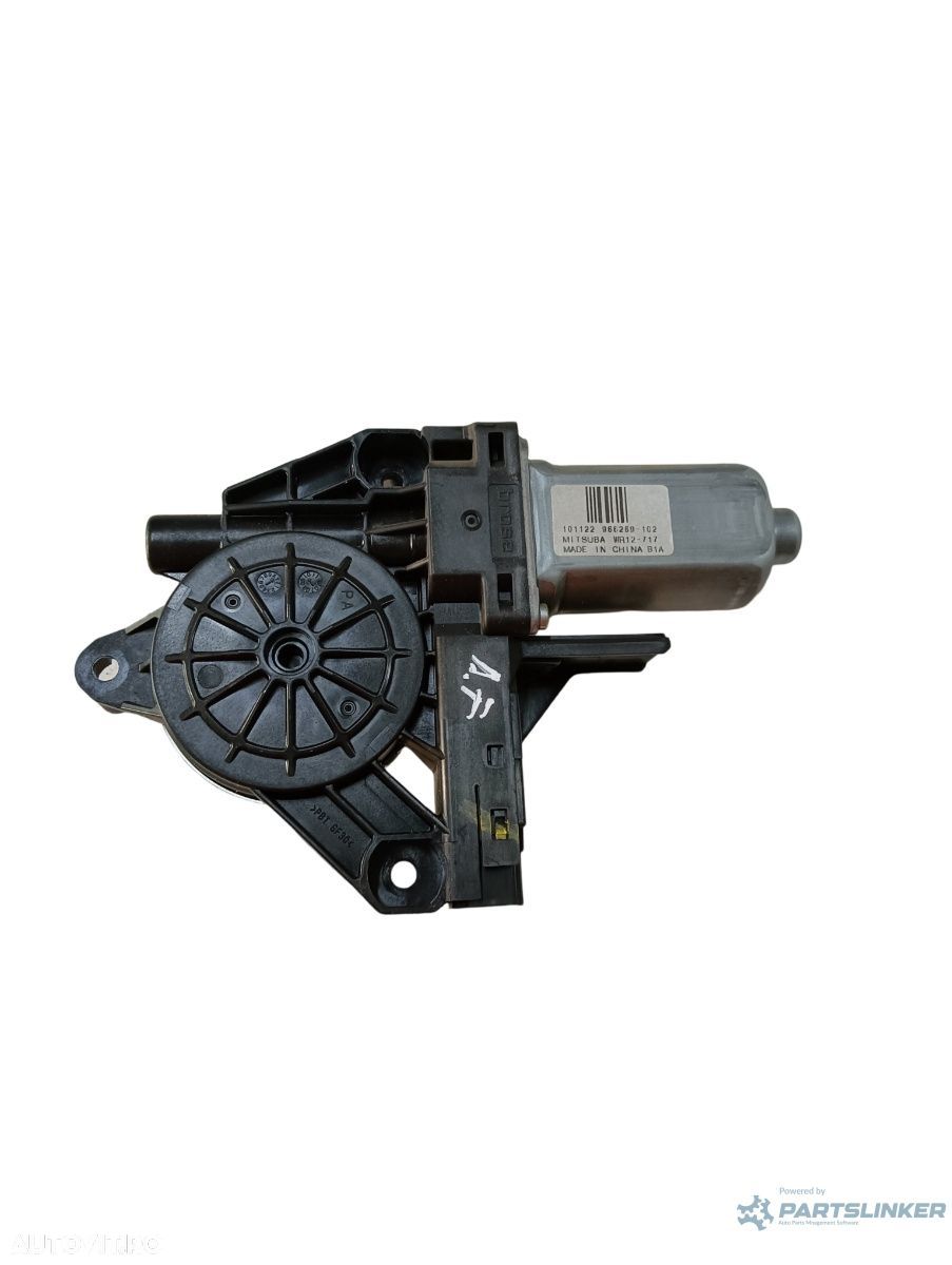Motoraș geam pivotant dreapta fata VOLVO V60 155, 157 2010 - > - 1
