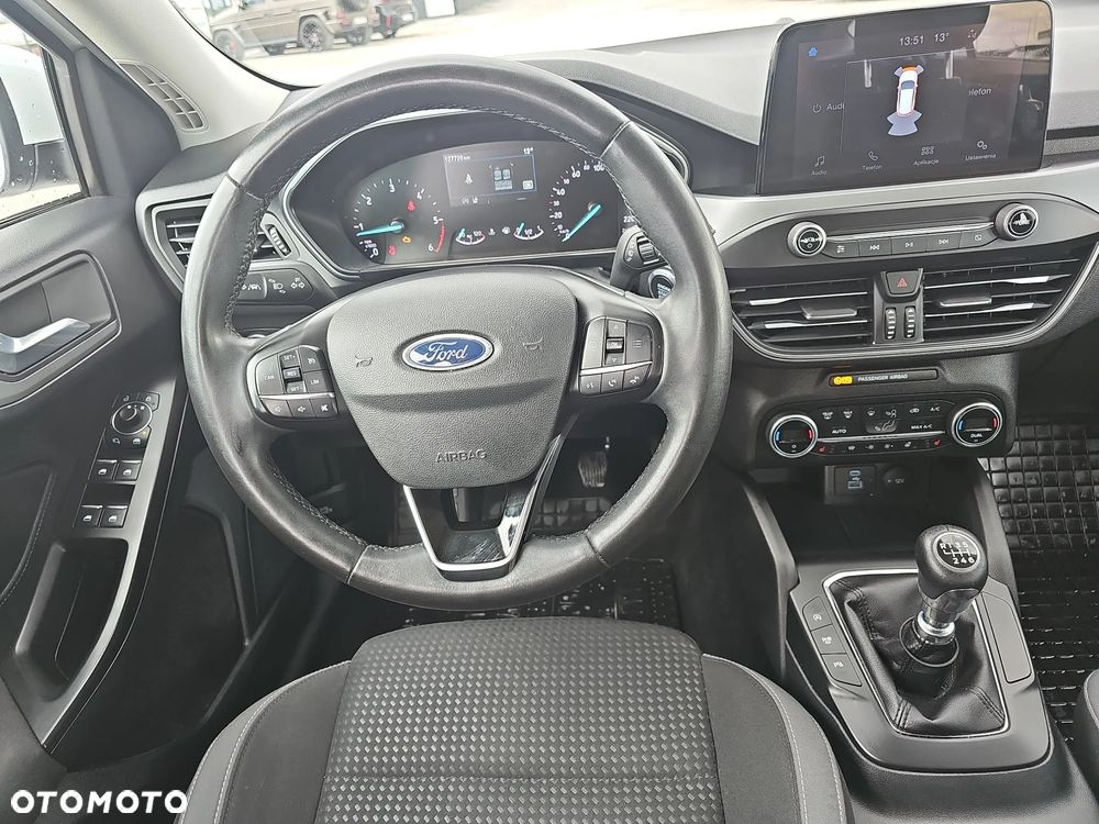 Ford Focus 1.5 EcoBlue SCR Connected - 11