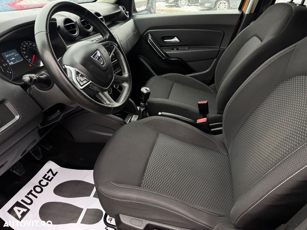 Dacia Duster 1.6 SCe 4WD Prestige jante 16" - 9