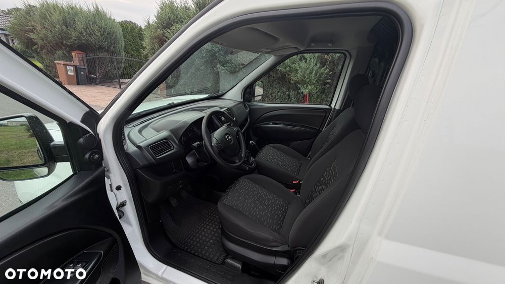 Opel Combo - 19