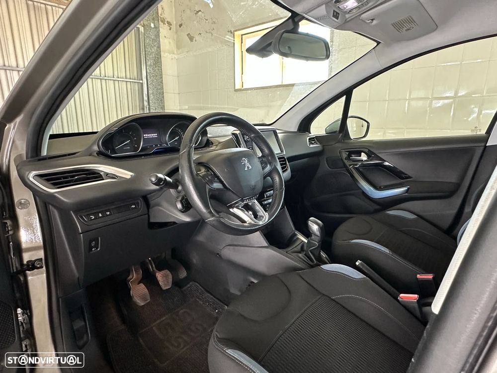 Peugeot 208 e-HDi FAP 92 Stop&Start Style - 8