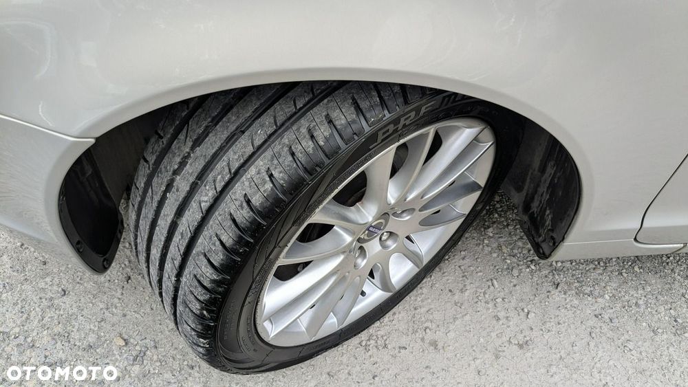 Volvo C70 - 40
