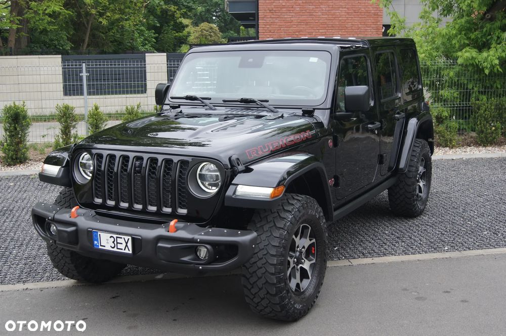 Jeep Wrangler - 1