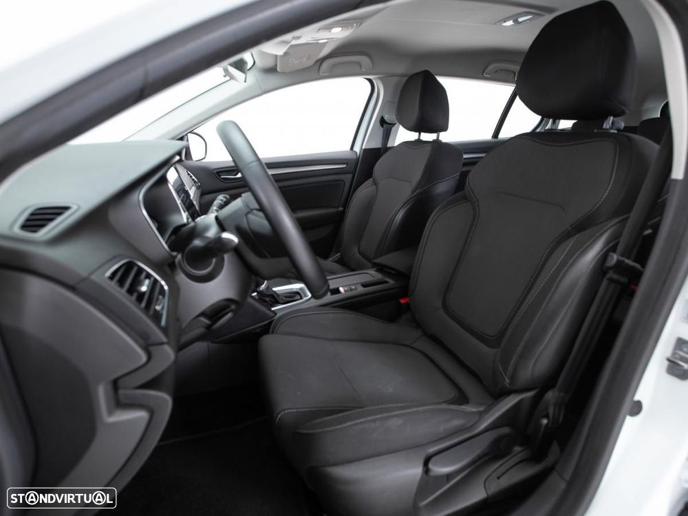 Renault Mégane Sport Tourer 1.5 Blue dCi Equilibre EDC - 8
