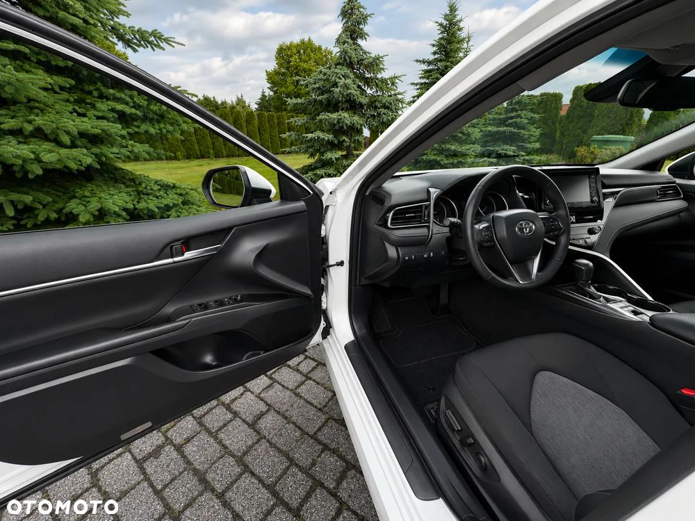 Toyota Camry 2.5 Hybrid Prestige CVT - 10