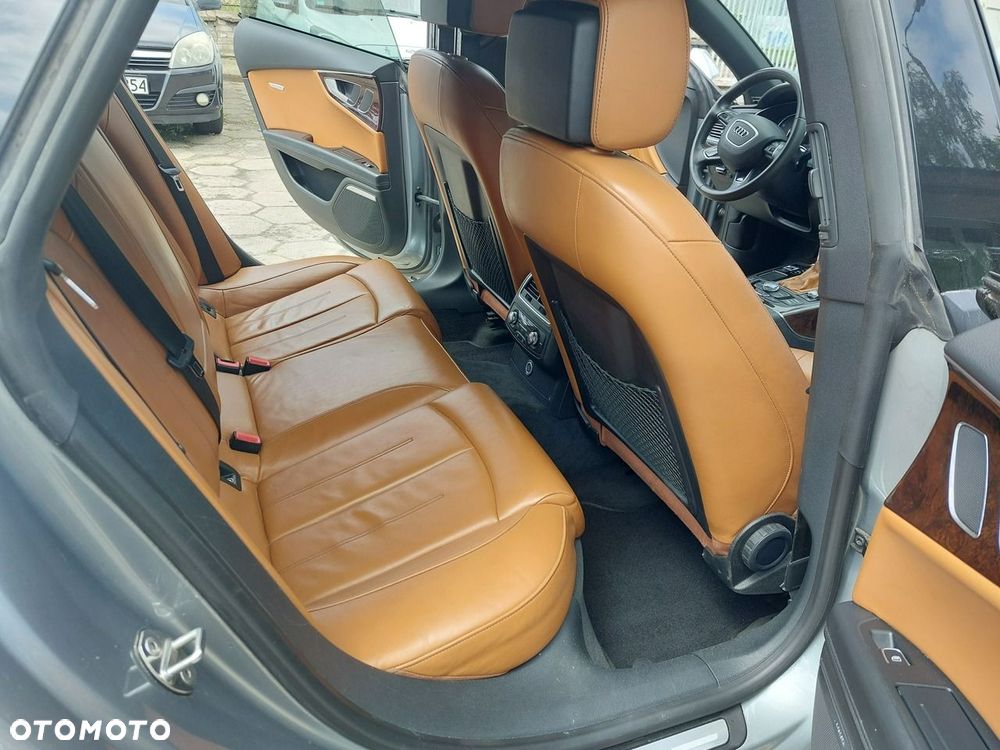 Audi A7 Sportback - 12