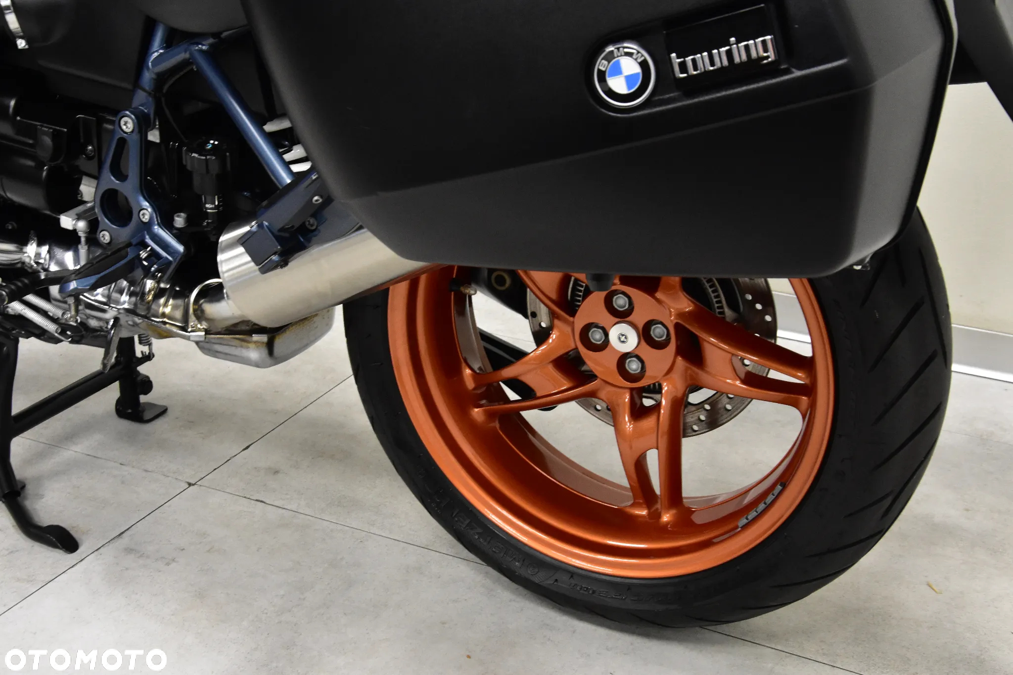 BMW R - 40