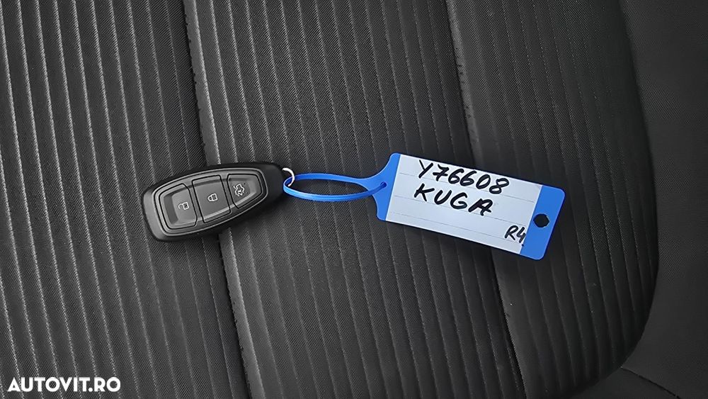 Ford Kuga 2.5 Duratec PHEV Titanium - 23