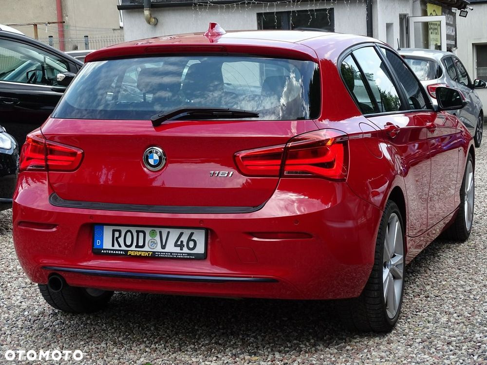 BMW Seria 1 - 12