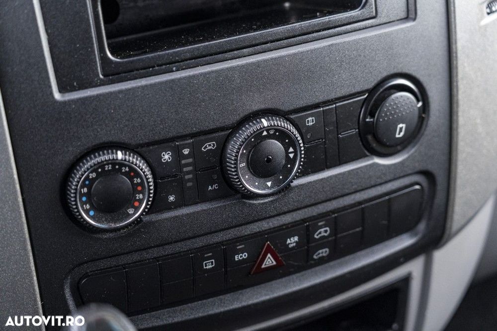 Mercedes-Benz sprinter - 9