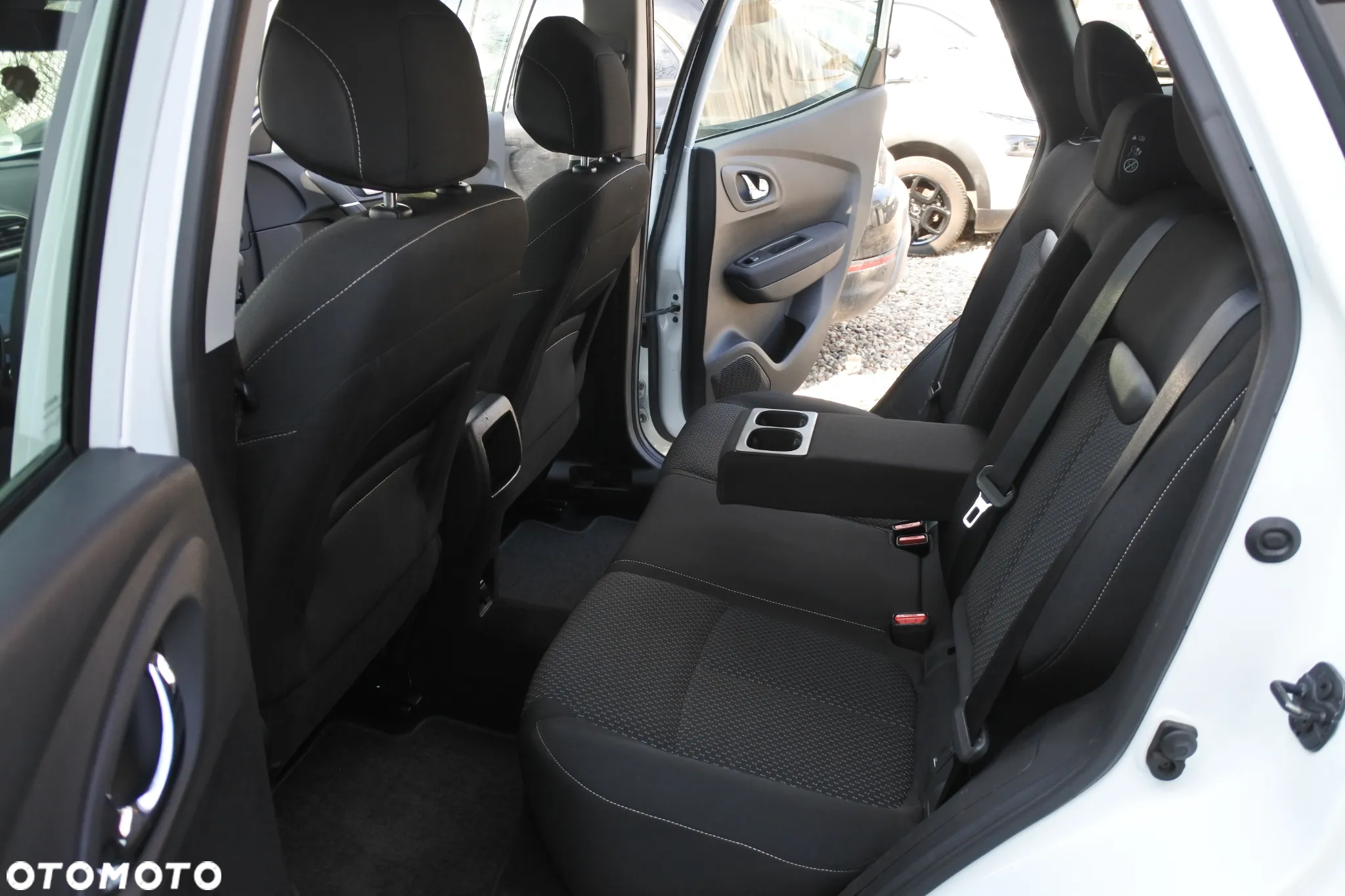 Renault Kadjar TCe 140 GPF LIMITED - 8