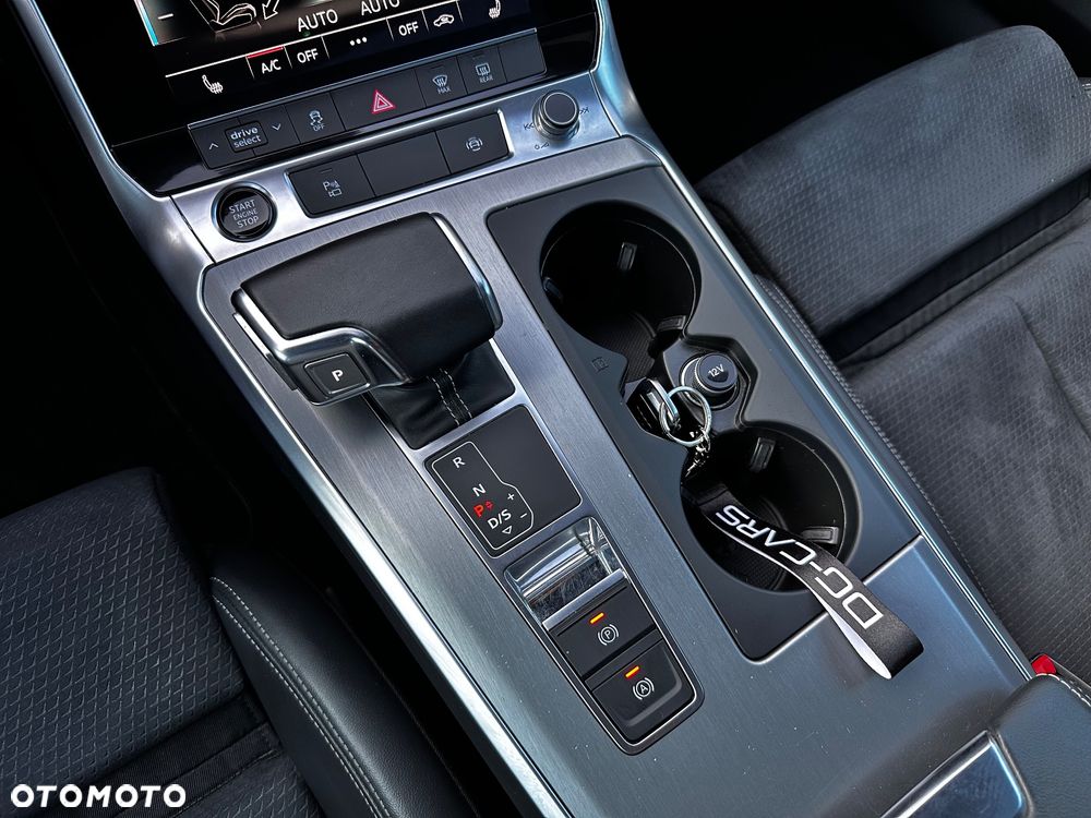Audi A6 Avant 55 TFSI e quattro S tronic sport - 38