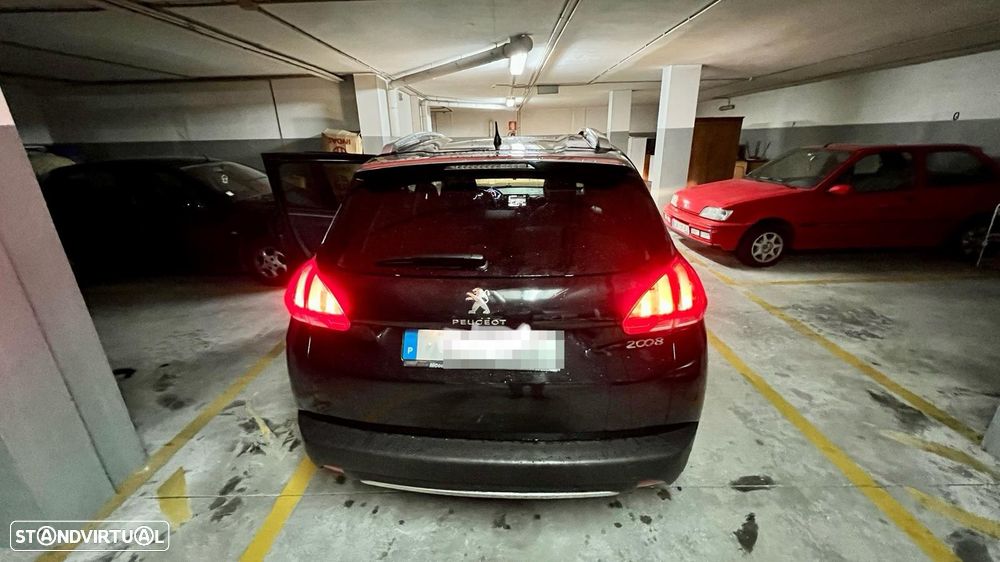 Peugeot 2008 1.4 HDi Allure - 2