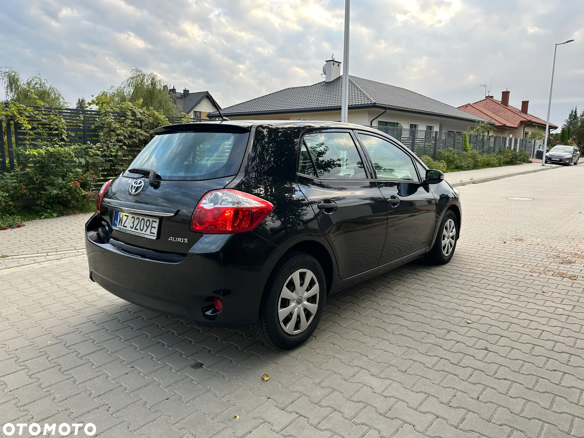 Toyota Auris 1.33 VVT-i Terra - 6